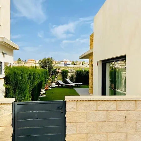 Luxury With Private Pool Villa
