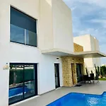 Villa Luxury With Private Pool *
